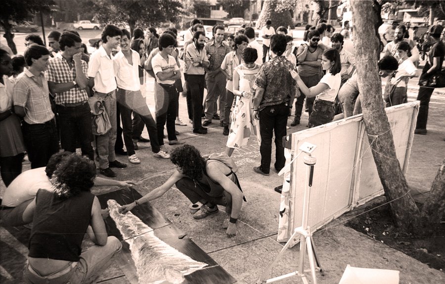 Juan-Si González / Grupo Arte-De (Arte & Derecho), Parque de G, La Habana, 1988